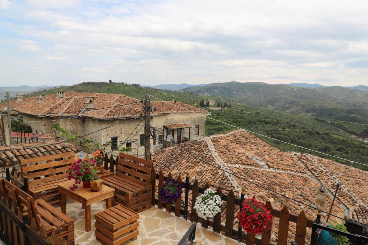 Guest House Maria - Berat Castle Экстерьер фото