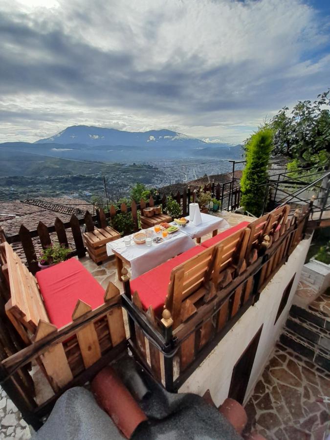 Guest House Maria - Berat Castle Экстерьер фото