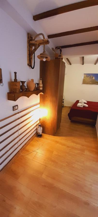 Guest House Maria - Berat Castle Экстерьер фото